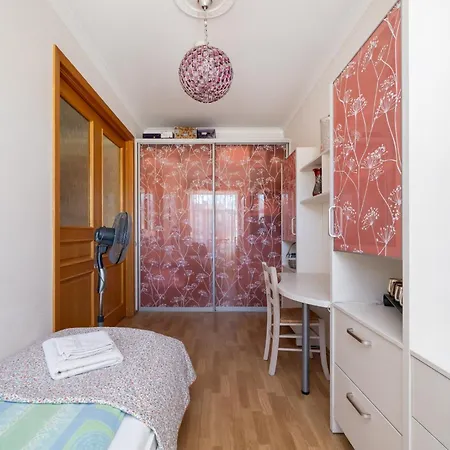 아파트 Large 3br With Balcony 5 Min To Old Town By Tram 리가