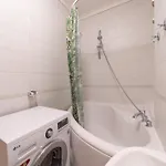 Large 3br With Balcony 5 Min To Old Town By Tram 公寓 *