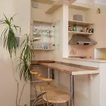 Large 3br With Balcony 5 Min To Old Town By Tram 公寓